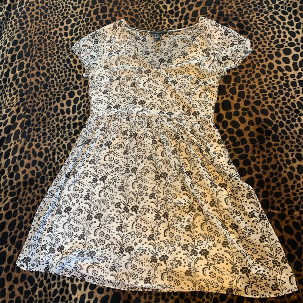 Forever 21 floral skater dress